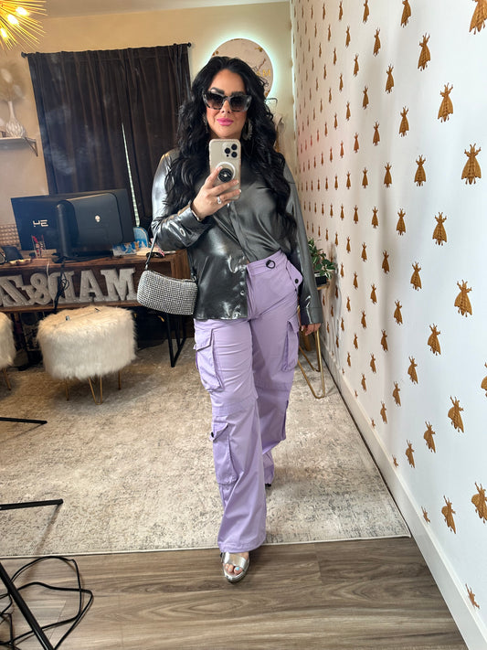 Introducing our Lilac pants, crafted with a soft and durable fabric for all-day comfort. Its delicate lilac hue adds a pop of color to your wardrobe. Perfect for any occasion, these pants are a versatile addition to any outfit. Look stylish and feel confident in our Lilac pants.